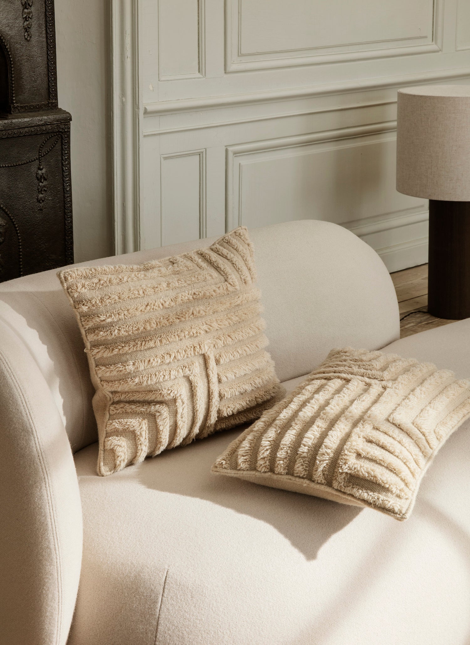 Crease Wool Cushion. Drawing inspiration from the clean lines found in modern architecture, the Crease Wool Cushion has a soft, understated expression.