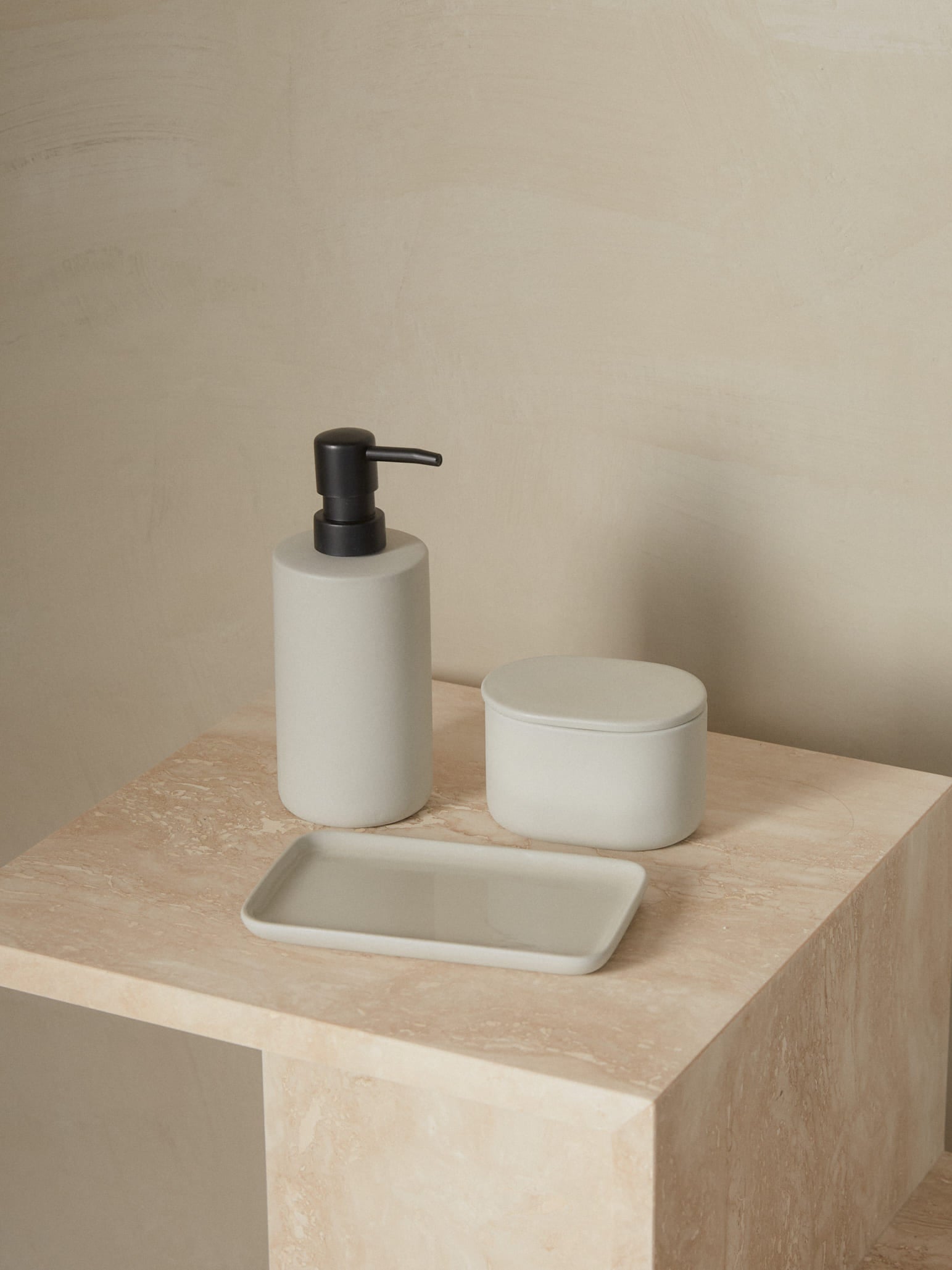 Bertrand Lejoly Cose bath accessories for Serax.Cose Soap Dispenser. A study in refined simplicity, the Cose Soap Dispenser by Bertrand Lejoly for Serax adds subtle luxury to any bathroom or kitchen.