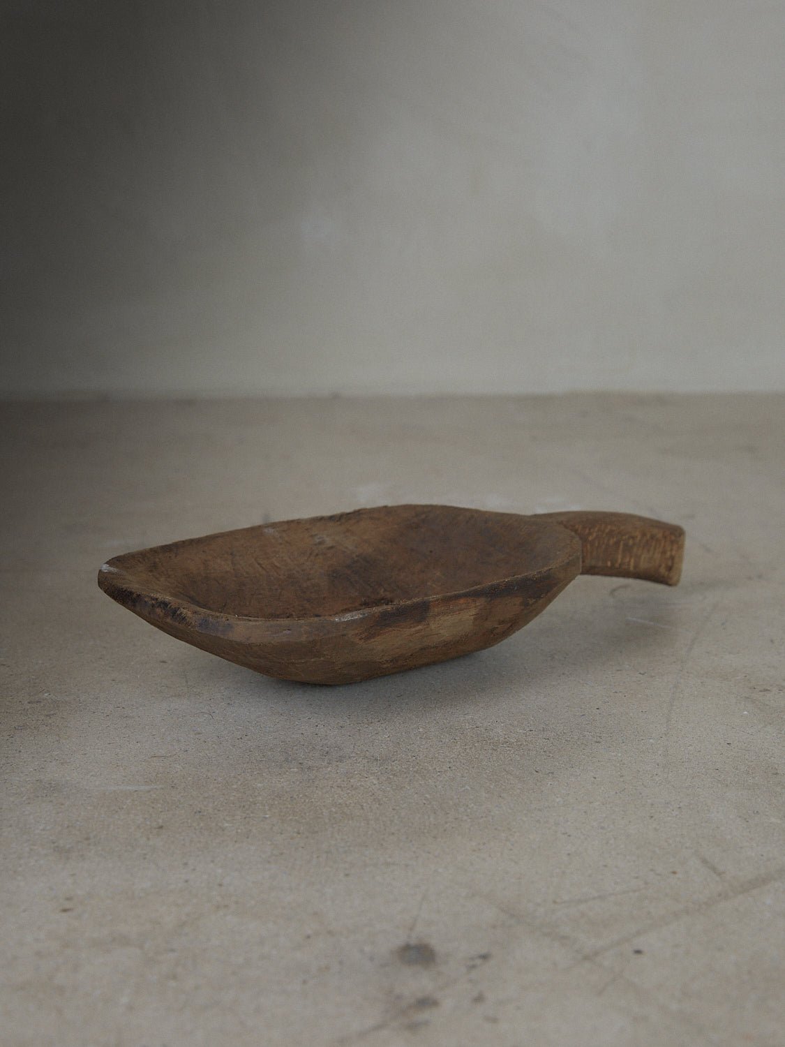 Vintage Grain Scoop. Rare find. Raw, wide African grain scoop with gently arched handle and curved rectangular bowl